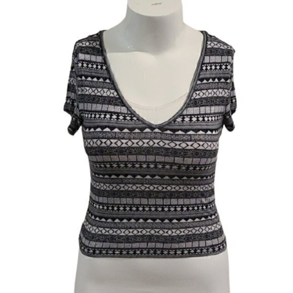 [Aeropostale] V-neck top - Size XL
